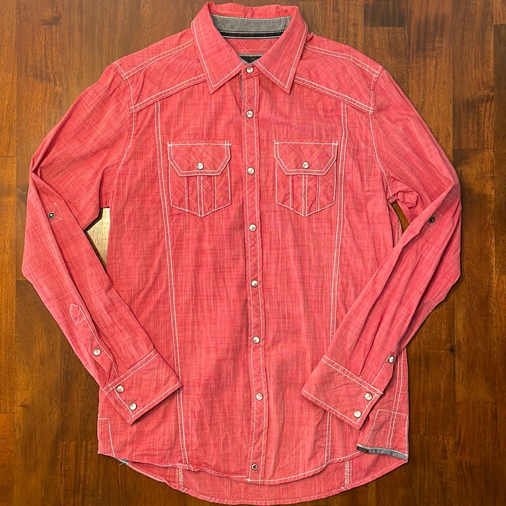 Men Buckle Black Small Button Down Short